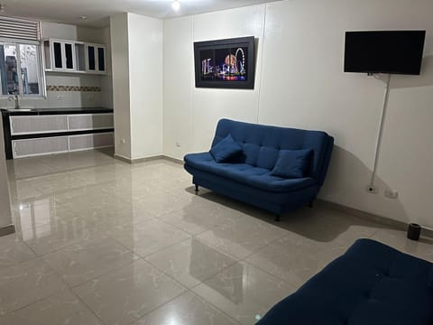 TV and multimedia, Living room, Seating area, pet friendly