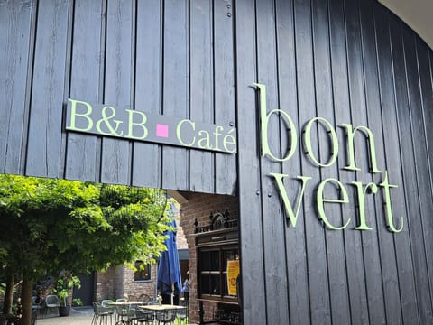 Bon Vert B&B en Café Bed and Breakfast in Limburg (province)