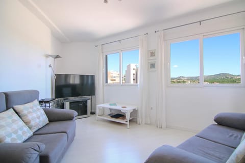 Apartamento con piscina en el centro de Calpe - PUEBLOMAR Apartment in Calp