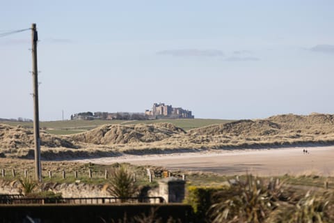 Beach House Hotel Hotel in Seahouses
