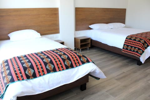 Hotel El Geranio Hostel in Otavalo