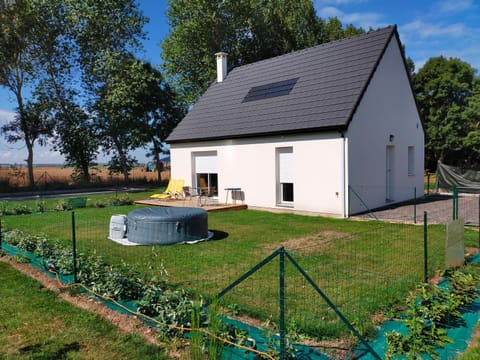 Property building, Garden