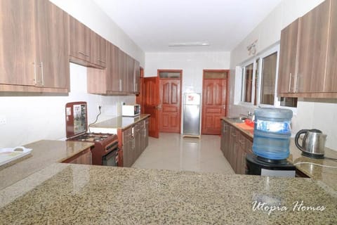 Lux Suites APA Apartments Nyali Copropriété in Mombasa