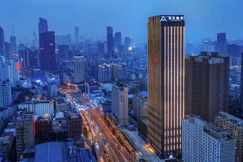 Atour Hotel Wuhan International Plaza Tongji Medical College of HUST Hotel in Wuhan