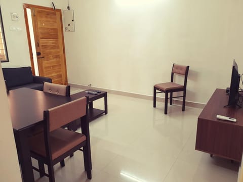 Chippy Apartments 3006B Condominio in Chennai