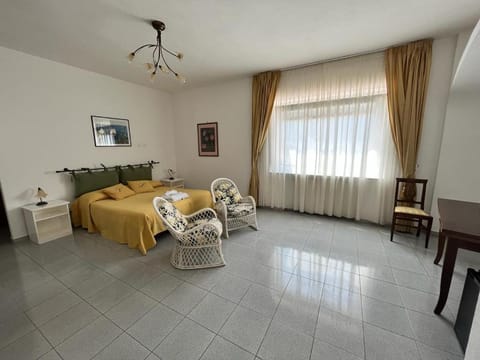 Villa Loreta Bed and Breakfast in Forio