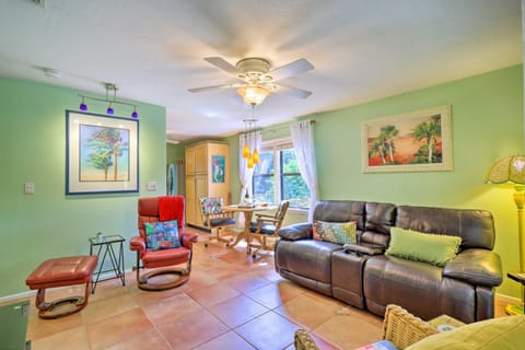 Vibrant Rockledge Home about 2 Mi to Cocoa Village! House in Rockledge