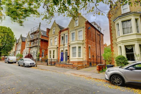 Beautiful Victorian 2 Bedroom Flat Condo in Leicester