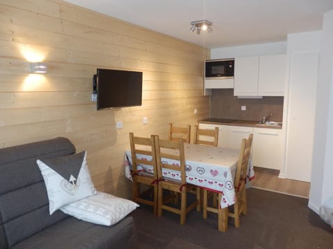 CONFORT - Bel appartement avec vue dégagée sur les montagnes - FR-1-634-15 Apartment in Avoriaz