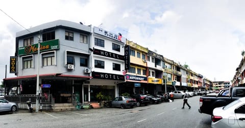 HAKO XPRESS TMN SKUDAI BARU Hotel in Johor Bahru