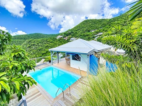 Villa Casa Blue, between sky and ocean, Almond Grove Villa in Sint Maarten