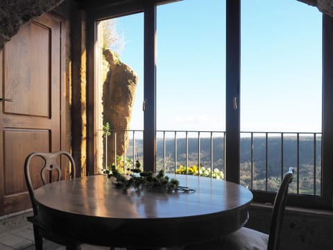 La Cava - Palazzo Pallotti House in Civita di Bagnoregio