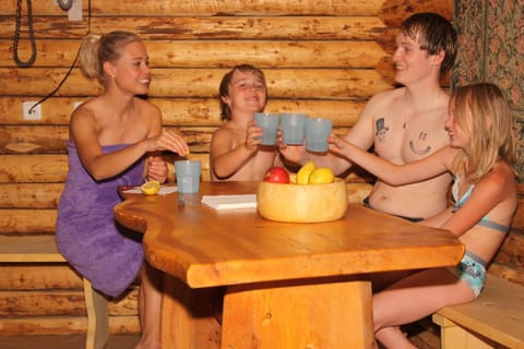 People, Spa and wellness centre/facilities