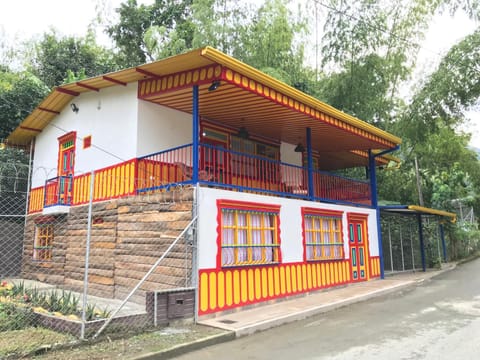 Casa de Campo las Serafinas House in Valle del Cauca