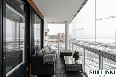 Balcony/Terrace, Lake view