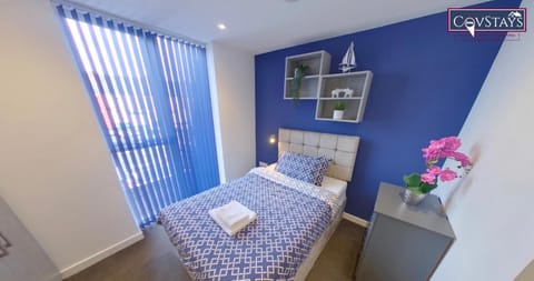 Signature House - Contemporary Studios in Coventry City Centre, free parking, by COVSTAYS Apartment in Coventry