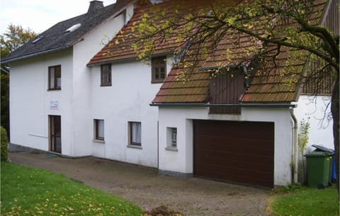 Lovely Home In Medebach-ddinghausen With Kitchen House in Willingen