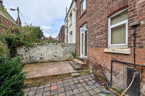 Patio, Balcony/Terrace, Inner courtyard view