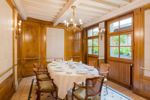 Banquet/Function facilities