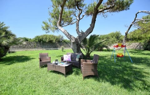 Comfortable and spacious villa - Baia Domizia Villa in Baia Domizia