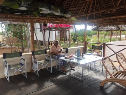 MANDA ISLAND Private Villa Condo in Kenya