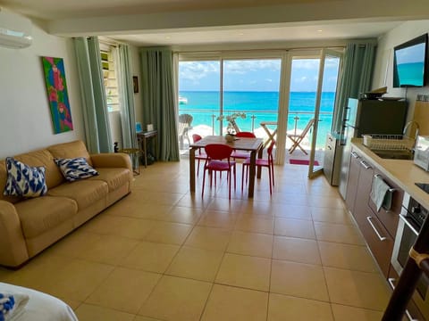 GRAND VIEW Luxury water front studio at Grand Case Apartment in Saint Martin