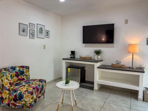 TV and multimedia, Coffee/tea facilities, Living room