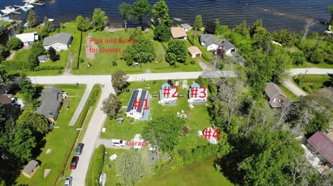 A Fun Place with Real Sandy Swimming Beach for Swimming, Boating and Fishing Maison in Kawartha Lakes