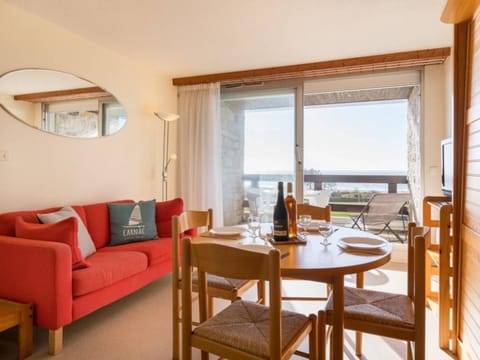 Carnac - Studio 28m² - 4 Pers. avec Loggia - FR-1-477-81 Apartment in Carnac