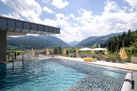 Spa and wellness centre/facilities, Pool view