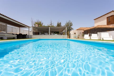 Casa La Rueda with pool Villa in Adeje