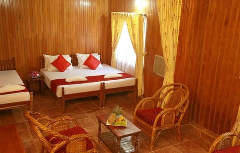 Lake Palace Family Resort Kumarakom Bed and Breakfast in Kumarakom