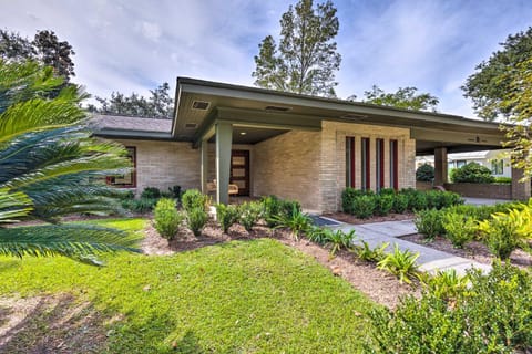 Mid-Century Dream Home Less Than Half-Mile to Beach! House in Ocean Springs