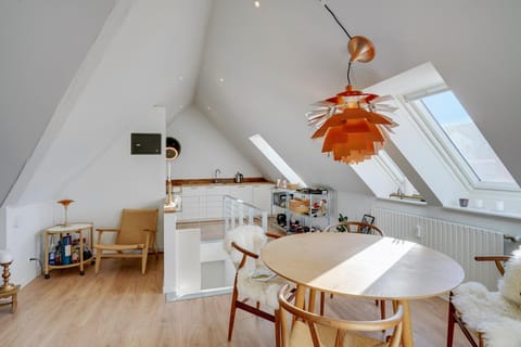 Bath tub penthouse in the city Condo in Aalborg