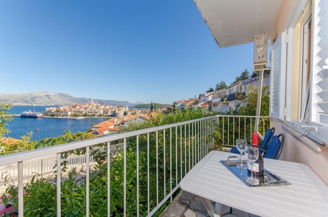 Balcony/Terrace, City view, Sea view