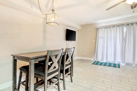 Eagle Haven - H1 Apartment in Surfside Beach