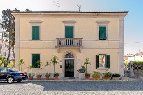 La casa degli artisti Apartamento in Vada