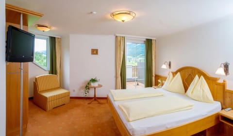 Landhotel Hubengut Bed and Breakfast Hotel in Salzburgerland