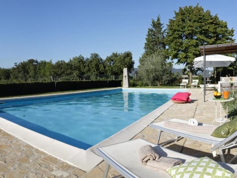 Villa in Gaiole in Chianti with Private Swimming Pool Villa in Radda in Chianti