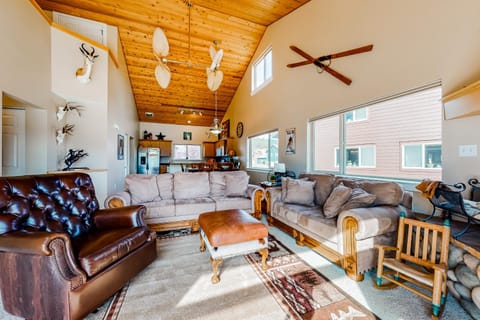 Firelight Chalet 94 Apartment in Big Sky