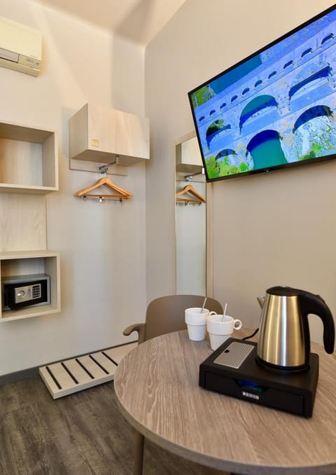 TV and multimedia, Coffee/tea facilities