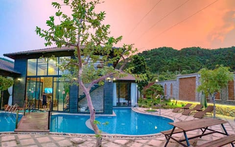 Property building, Facade/entrance, Children play ground, Mountain view