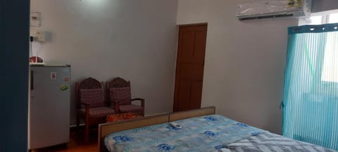 Photo of the whole room, Bedroom, air conditioner