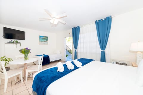 Tropic Isle Hotel & Apartment Appartement in Hollywood Beach