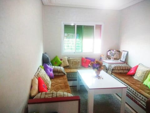 Nice apartment near the train station Wohnung in Meknes