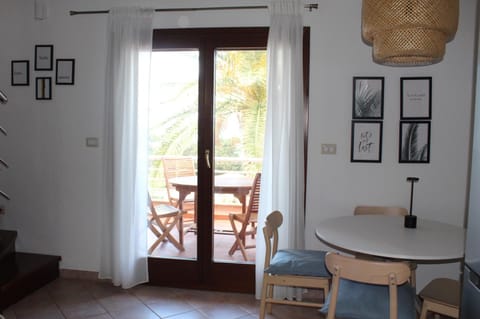 Magabu' - swimming pool and free parking Appartement in Cefalu