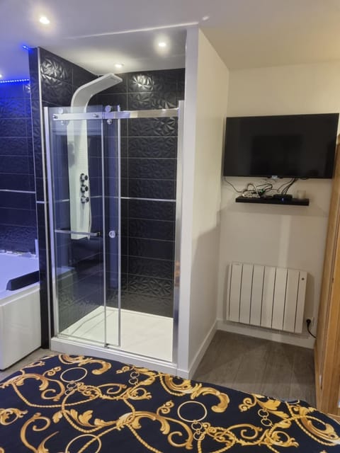 appart spa 89 Apartment in Île-de-France