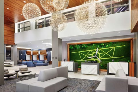 Embassy Suites By Hilton Atlanta Airport North Hôtel in Hapeville