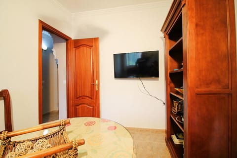 TV and multimedia, Living room, Dining area