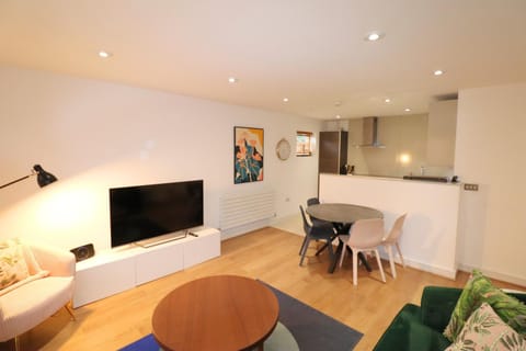 Communal lounge/ TV room, Living room